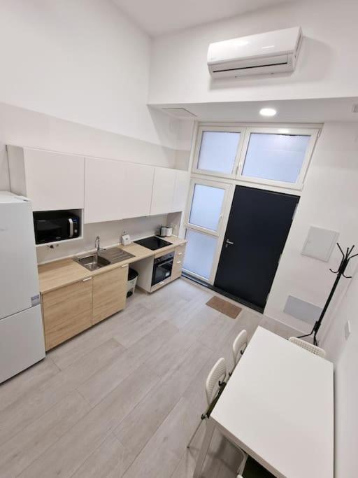 Seco Calle, Precisos Loft Super Equipado Cerca De Metro Pacifico Madrid Exteriér fotografie